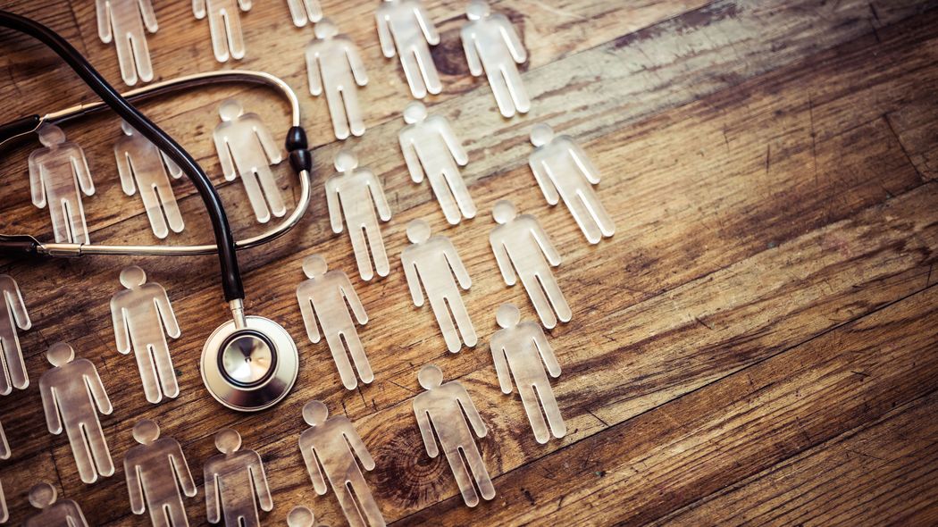 ｢免疫の老化は40代から｣医師が勧める免疫強化のために食べたい食材リスト【2021編集部セレクション】 獲得免疫系は40代で思春期の半分