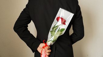｢理屈っぽすぎて結婚相手が見つからない…｣そう嘆く男性に｢世界の文学｣が示す"ぐうの音もでない回答"