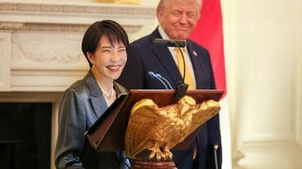 ｢いまや高市さんが護憲派のトップランナーだ｣改憲派の首相が憲法9条に救われた､対トランプ外交の皮肉な結末