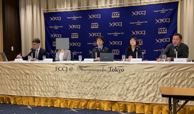 女性検事や顧問弁護士らによる記者会見、2025年5月21日、日本外国特派員協会(FCCJ)