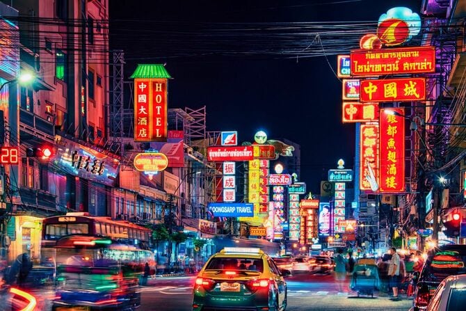 夜のバンコク