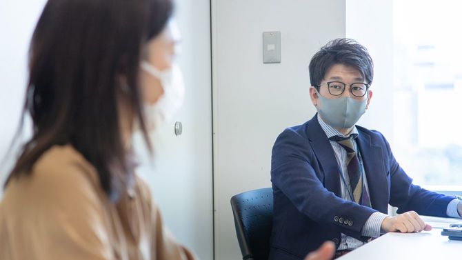 プレジデントオンライン編集部員