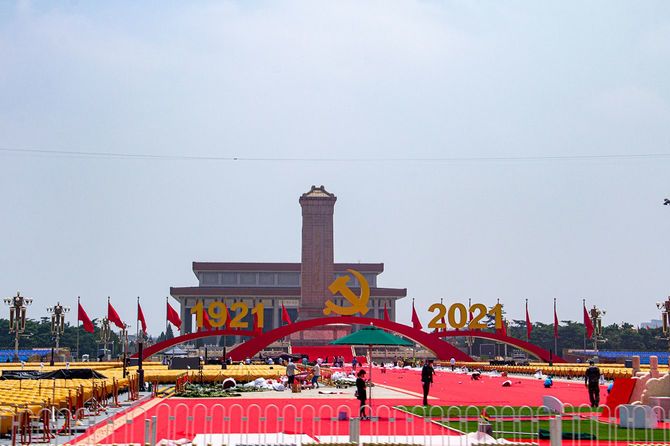 中国共産党創立100周年記念大会 天安門広場 舞台装置