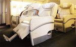 ファーストクラスは普通席3席分のスペースとのこと(JAL)。