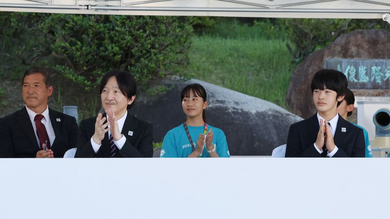 ｢将来の天皇｣というプレッシャーに耐えられるのか…悠仁さまの｢東大進学断念｣報道で心配されること 親の思惑で人生が決まってしまう