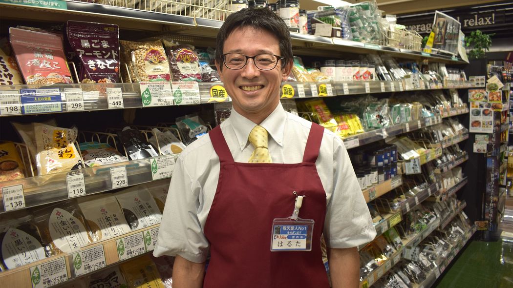 ポイントカードも特売もやめV字回復…二度潰れかけた鹿児島のスーパーがインスタ11万人を集め復活するまで