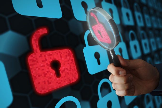 ネットワークシステムの情報セキュリティの脆弱性を特定するセキュリティエンジニアのイメージ