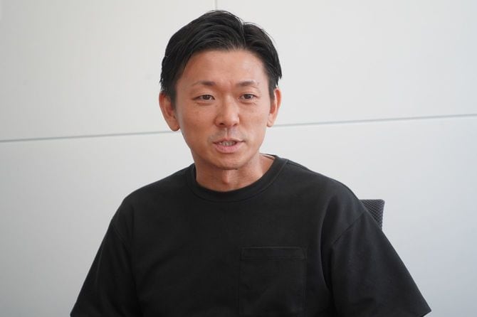 ブランドマネージャーの山田佑さん(マーケティング本部 新ブランド開発部 担当課長)