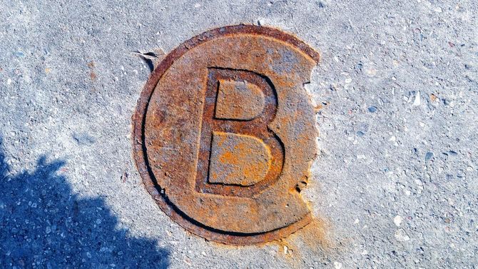 地に落ちたビットコインの概念