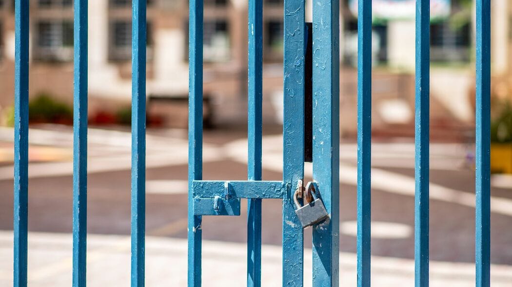 せっかく受験を突破したのに｢学校に行きたくない｣…不登校リスクを一気に高める難関校の"危険要因"