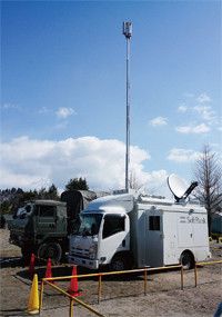 ソフトバンクを悩ませる「電波問題」。今回の震災でも、つながりにくい状況がつづいた。現場の苦闘はつづく。