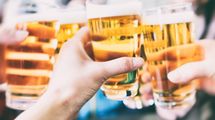 ｢そろそろ帰りましょう｣より効果的…ひろゆき｢酔うと面倒な上司を一発で帰宅させるキラーフレーズ｣