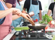 お稽古を"教える"に転換で老後資金の準備