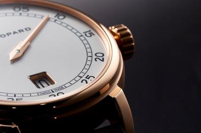 時間が変わる瞬間の動作を愉しみ、アルチザンの技の美しさに感じ入る  ［2021年新作選 ショパール］