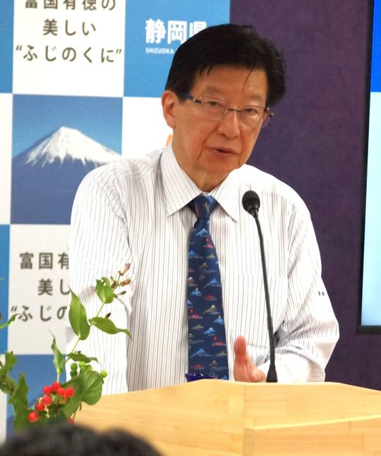 10月10日会見でデタラメな認識を示した川勝知事（静岡県庁）