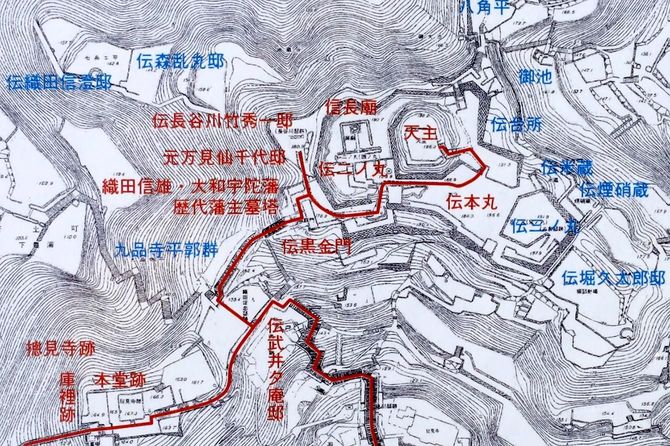 安土城縄張図の黒金門付近