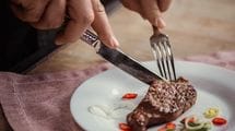  ｢日本には"謎マナー"が多すぎる｣年間外食800回の美食家が､それでもこれだけは絶対ダメというNG行動3つ