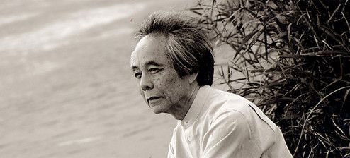 <strong>山田太一</strong>●脚本家、小説家。1934年、東京都に生まれる。早稲田大学卒。松竹に入社し、木下恵介のもとで助監督を務める。65年にフリーとなり、主にテレビドラマの脚本を執筆。作品は「男たちの旅路」「ふぞろいの林檎たち」など多数。著書に『飛ぶ夢をしばらく見ない』『異人たちとの夏』などがある。