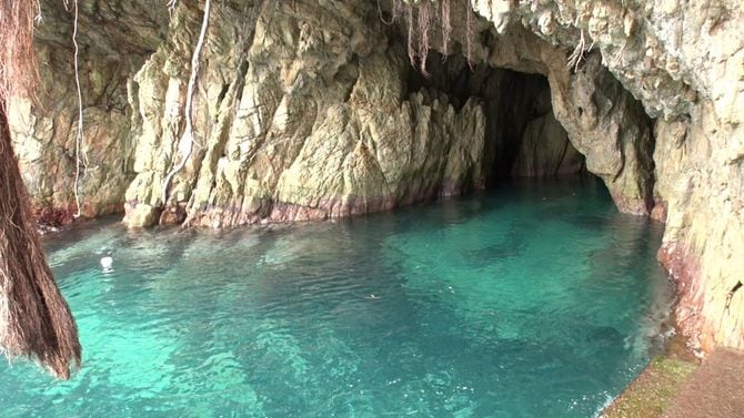 TheMana Village周辺にある洞窟