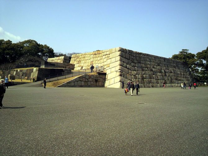 現在見ることができる江戸城天守台