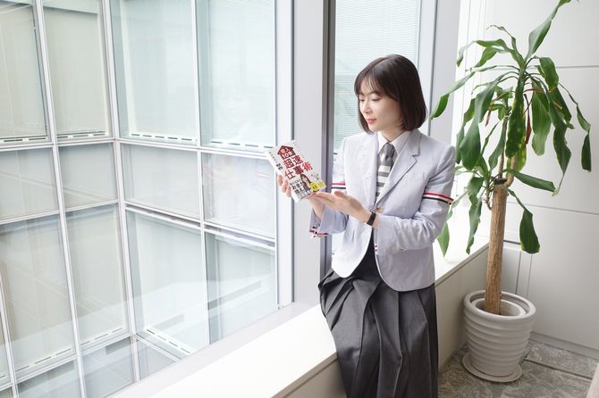 「30代になって初めて自分の人生を生きられるようになった」と語る馬渕磨理子さん