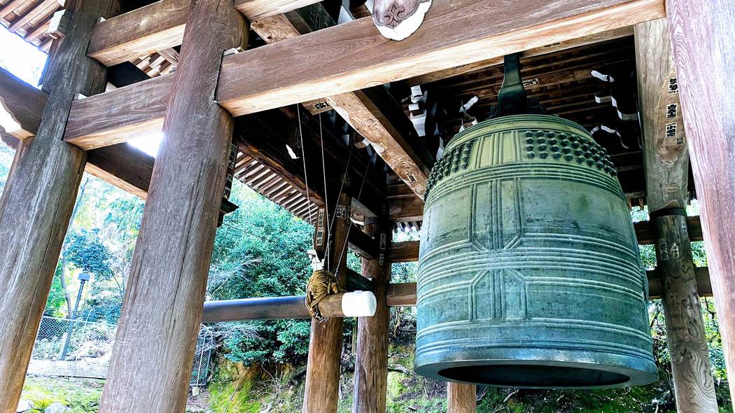 誰が｢お寺の鐘｣を殺したのか…シェア7割メーカー破綻で考える"政治家と隣近所"のエゴ ｢除夜の鐘がうるさくて眠れない｣