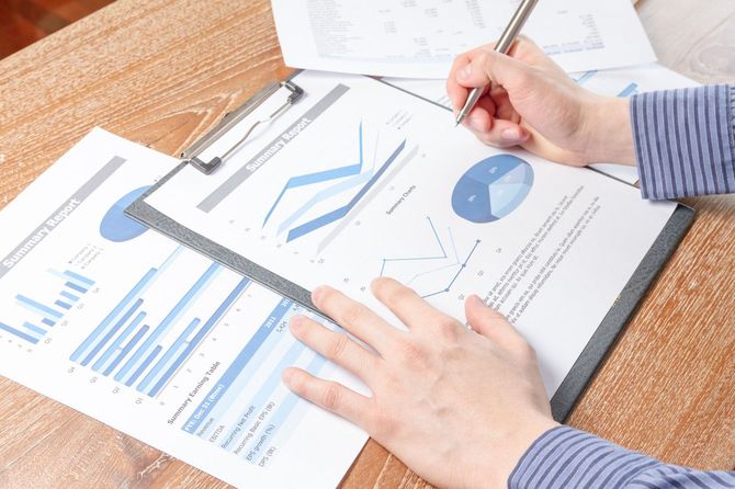 グラフとチャートでみる収支