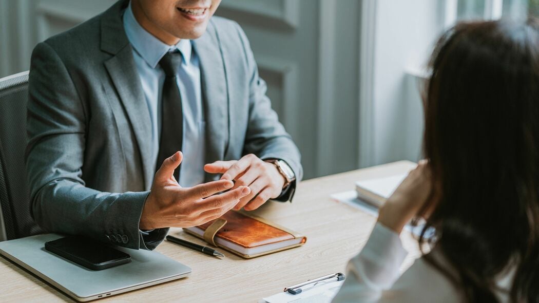 ほかの社員は1日4.8回なのに…トップ5%の社員は17.3回も口にしていた､心が安定する"5文字の言葉"