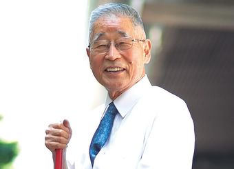 総数7万枚“非効率なハガキ”を書き続ける真意
