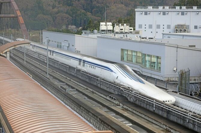 リニアモーターカー