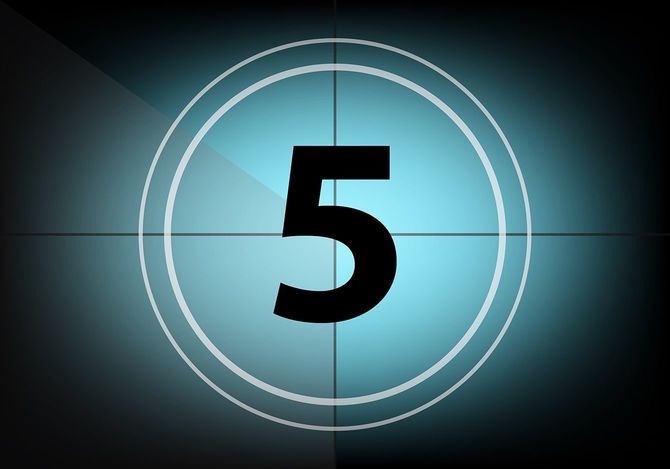 カウント ダウンの数 5