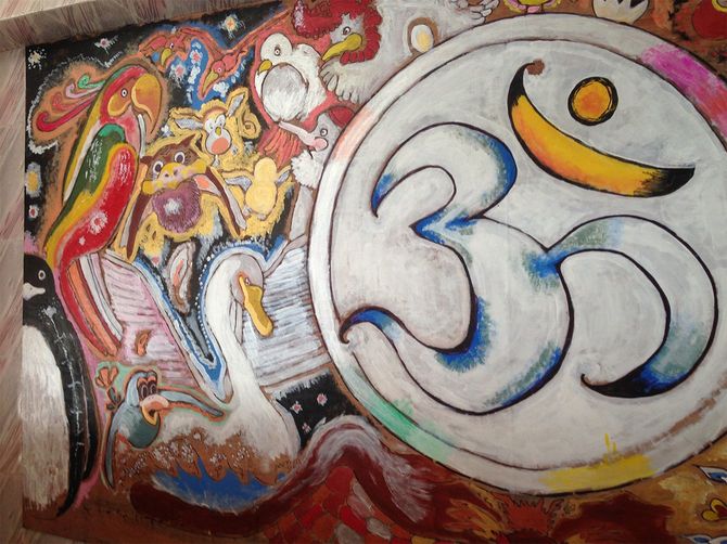 「わかり合える人がいる」と信じている人だって、それは個人の脳内でそう処理しているだけで、相手が何を思っているかなんて実際は分かりません。