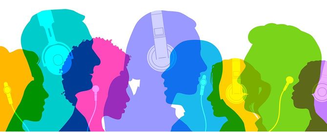 ヘッドプロフィール、ヘッドフォン