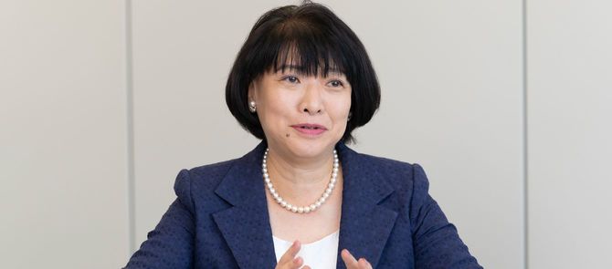 安岡定子さん
