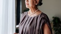 悲観でも諦めでもない…88歳ひとり暮らし女性が部屋で転倒し床に寝転びながら妙に冷静に悟った｢老い｣の正体