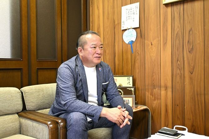 5代目社長・興津真生さん