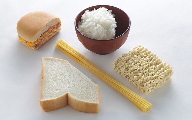 精製された穀物の食品