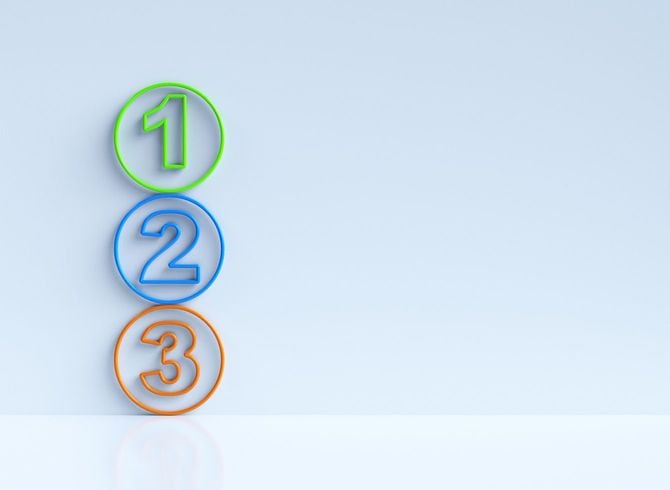 1、2、3の数字が書かれた3つの丸