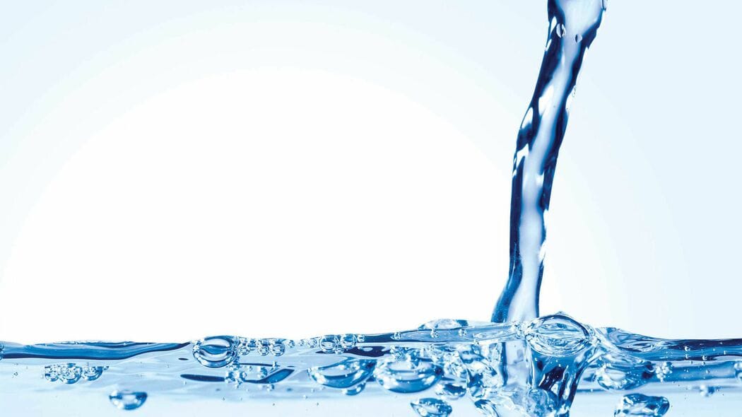 ｢水の飲みすぎ｣｢経口補水液を毎日飲む｣は危ない…【医師が解説】病気をつくる《水毒》の正体