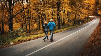 ｢体が若返り､夜はぐっすり｣ブラブラ歩きとは違う"正しい散歩"のコツ