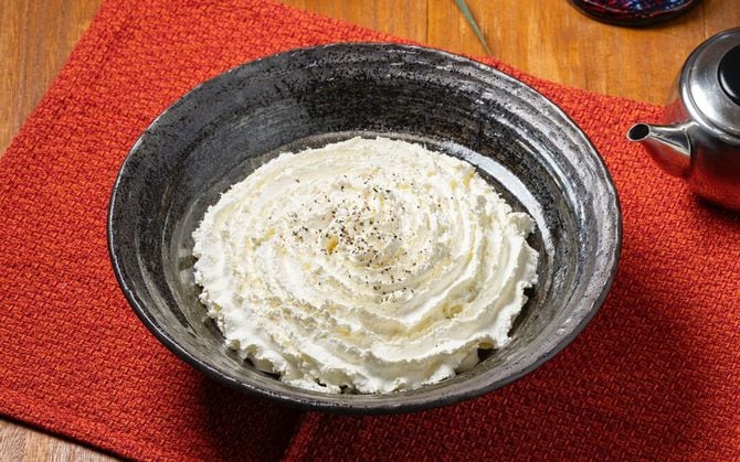 山下本気うどん「白い明太チーズクリームうどん」