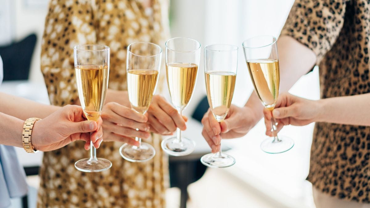 一生結婚しないから女同士で暮らしたい 結婚を敬遠する若い女性が増えた理由 女の幸せ の呪いが解けた President Online プレジデントオンライン 一生結婚しないから女同士で暮らしたい 結婚を敬遠する若い女性が増えた理由 女の幸せ の呪いが解けた President Online プレジデントオンライン