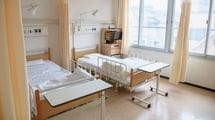 最悪の場合､病院のベッドで"餓死"する…リハビリ専門医が説く｢高齢者の入院初日に医師に相談すべきこと｣