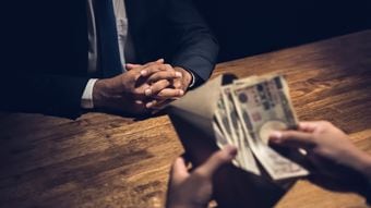 ねずみ講は非合法で､マルチ商法は合法な理由