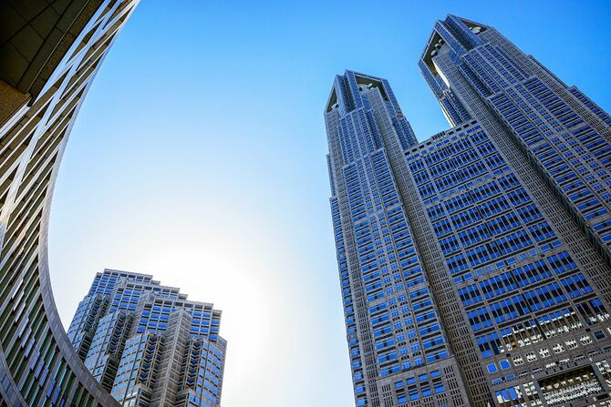 東京、新宿、高層ビル、都市の風景