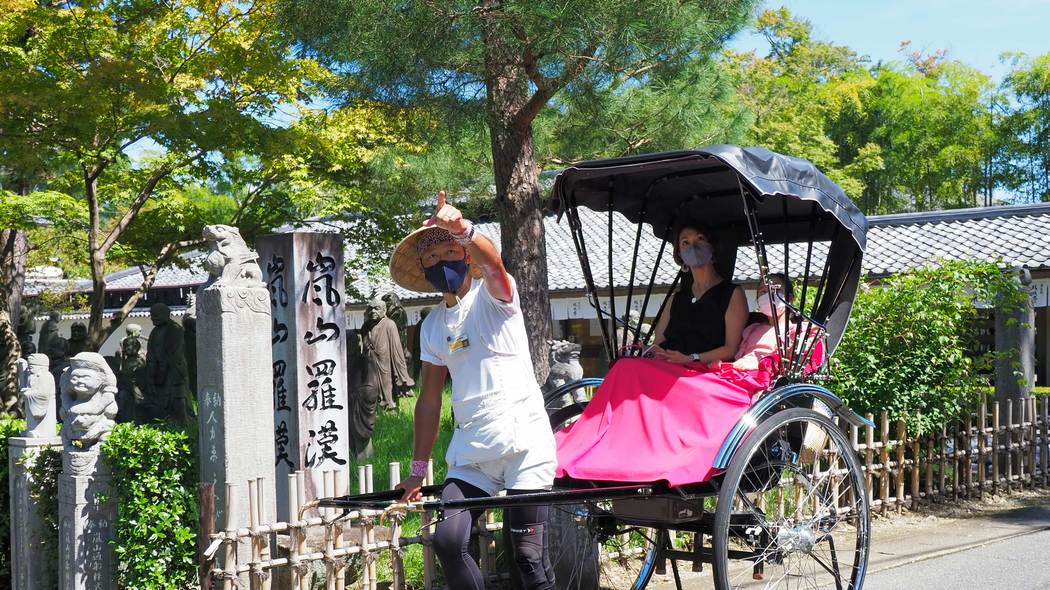｢200kgの車体を引いて毎日20km以上走る｣最年長52歳の人力車夫がこの仕事にこだわるワケ 若い車夫たちの｢見本｣になりたい