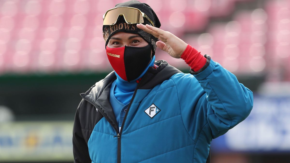 ただの目立ちたがり屋ではない…新庄ビッグボスが派手なパフォーマンス