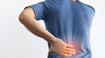 実は｢揉む｣｢叩く｣は意味がなかった…バキバキに固まった肩､腰の痛みに名医が実践する｢エックスの法則｣とは