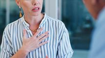飲み会を断るのに｢申し訳ないのですが｣は逆効果…育ちがいい人が｢行けない理由｣に添える言葉3パターン