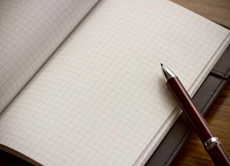 デキる人は方眼ノートをなぜ 5分割 するのか President Online プレジデントオンライン